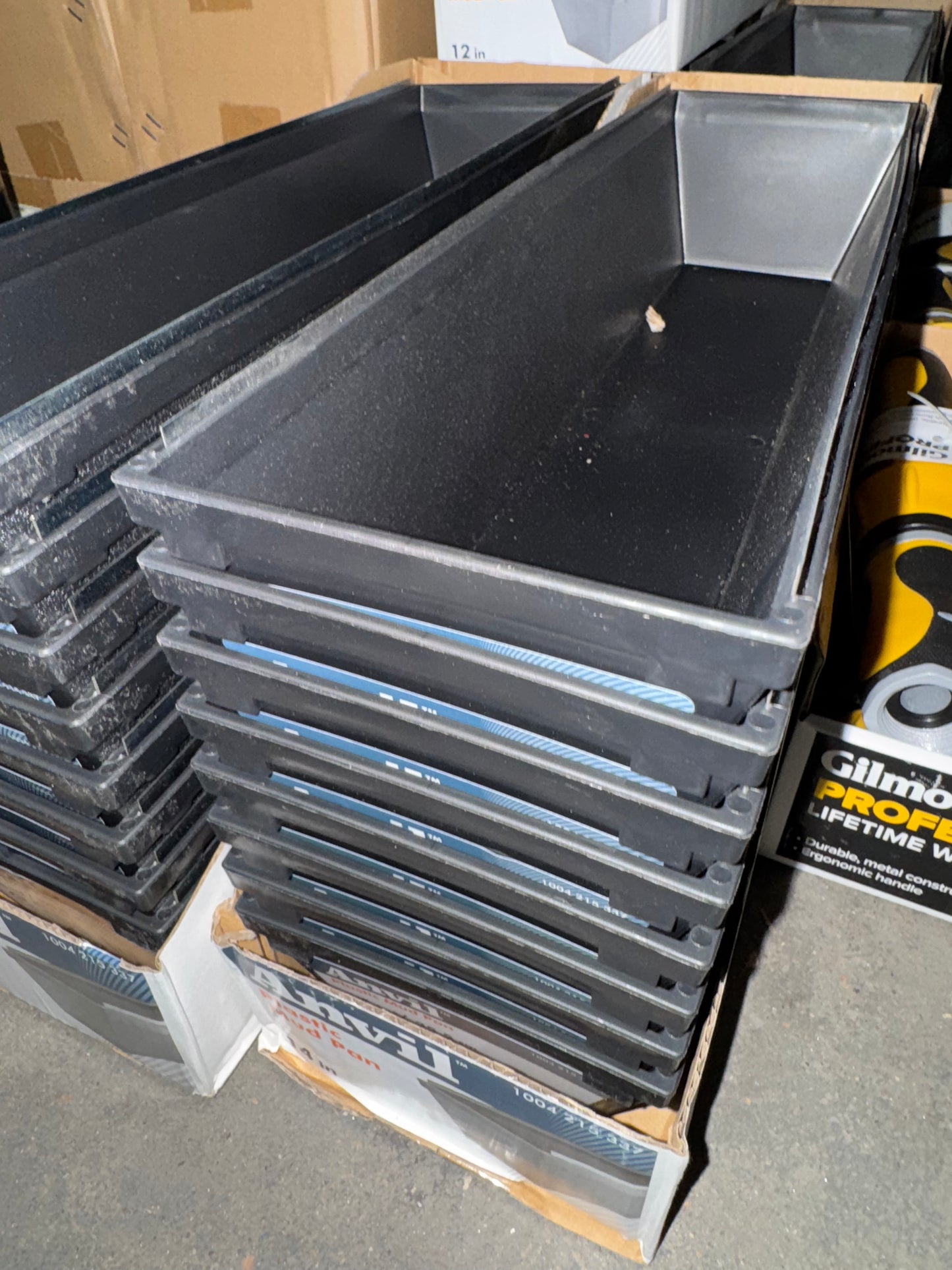 Anvil 12 in. Plastic Mud Pan