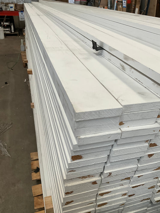 S4S 1 x 4 x 16' Primed Baseboard $14.99