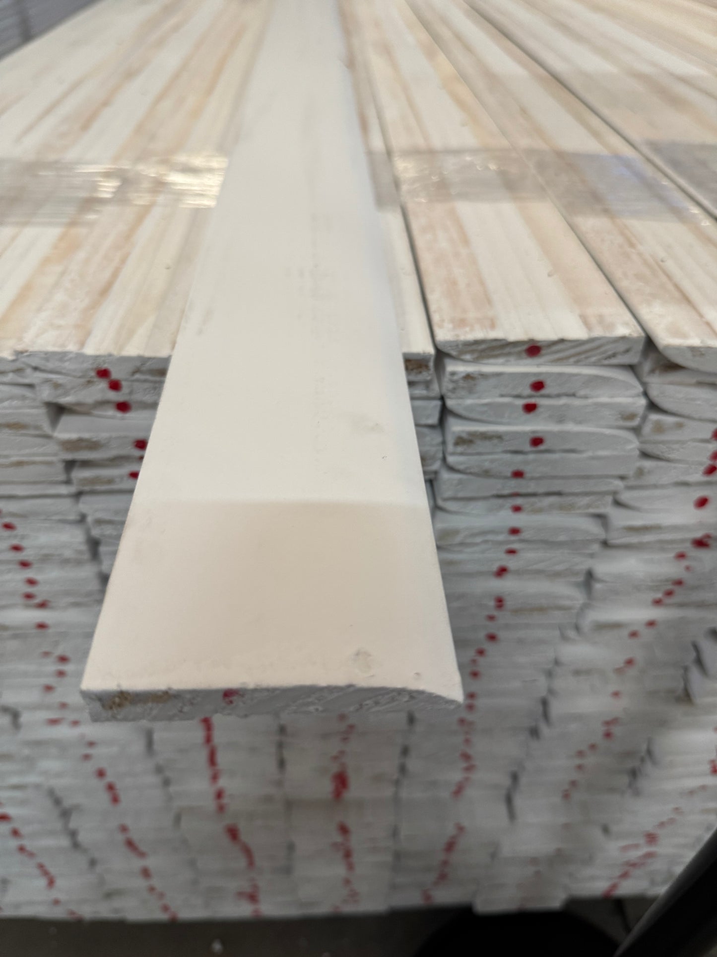 WM724 1/2" x 3" x 16' PRIMED PINE Baseboard