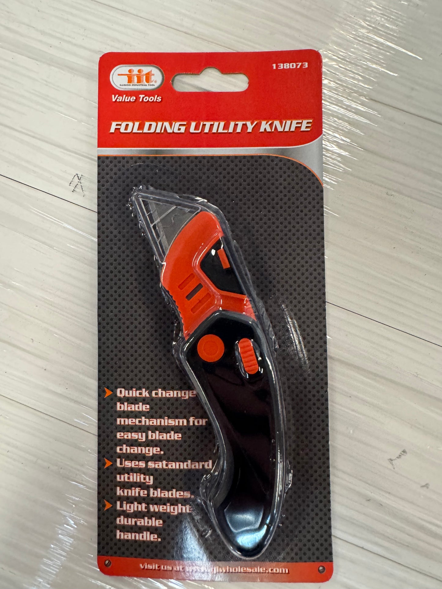 ITT FOLDING UTILITY KNIFE PLASTIC